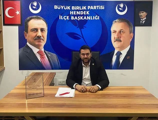 BBP HENDEK İLÇE BAŞKANI SAMET KENAR CUMHURİYET BAYRAMINI KUTLADI