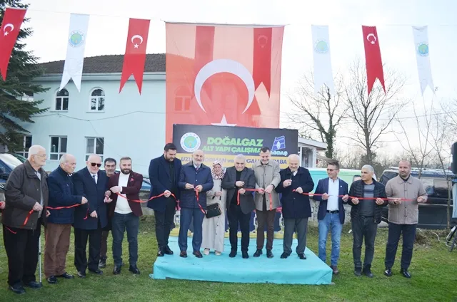 DOĞALGAZ TÖRENİ TÖRENDEN ÇOK MİTİNGE DÖNÜŞTÜ  