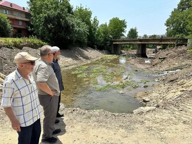 BELEDİYE BAŞKANI PÜSKÜLLÜ NE DEDİ, AK PARTİ İLÇE BAŞKANI ÖZ NE DİYOR???