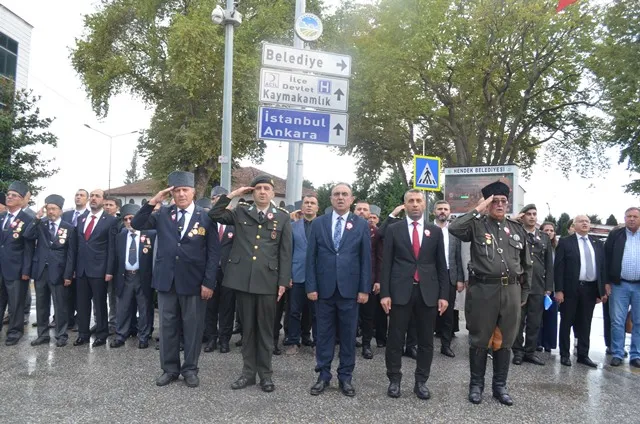 19 EYLÜL GAZİLER GÜNÜ TÖRENLE KUTLANDI