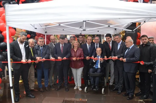 ARÇELİK BAYİSİ YENİ KONSEPTİ İLE İLÇE HALKININ HİZMETİNDE