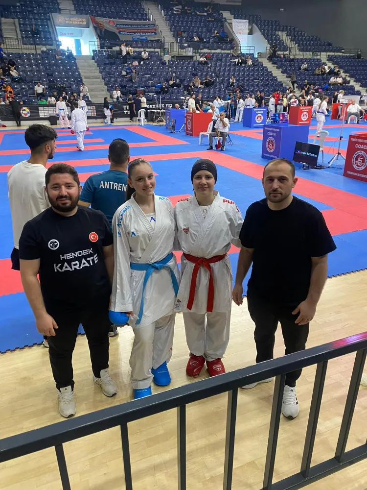 KARATECİLER MADALYA AŞKINA