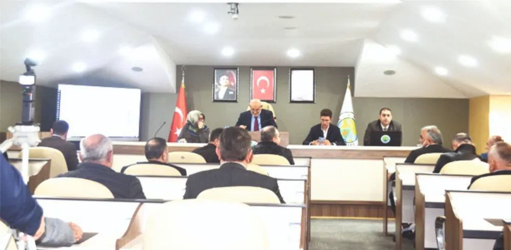 ZANNETİNİZ Mİ SİZ OMUZ VERMEZSENİZ BU CENAZE KALKMAZ!