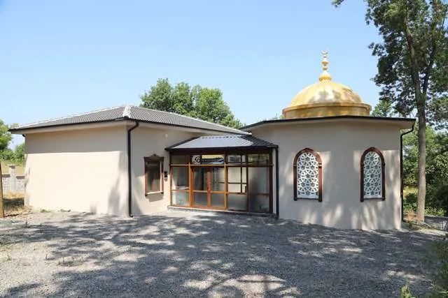RESTORASYONU TAMAMLANAN ŞEYH İZZEDDİN İSMAİL EFENDİ TÜRBESİ ZİYARETE AÇILIYOR